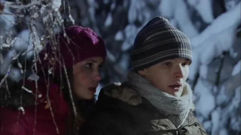 Кадры из сериала Закрытая школа (2011)